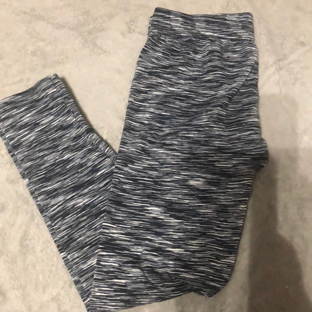 Black and white pants